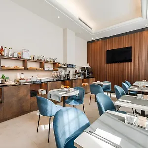 Astoria Deluxe Gasthuis