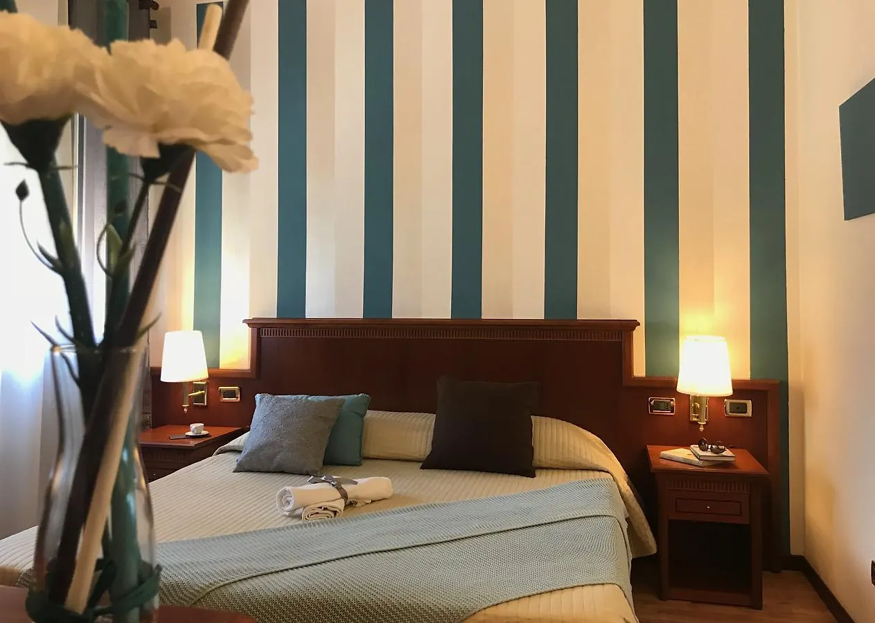 Guest house Palazzo Azzarita By Holiplanet Hotel Bologna