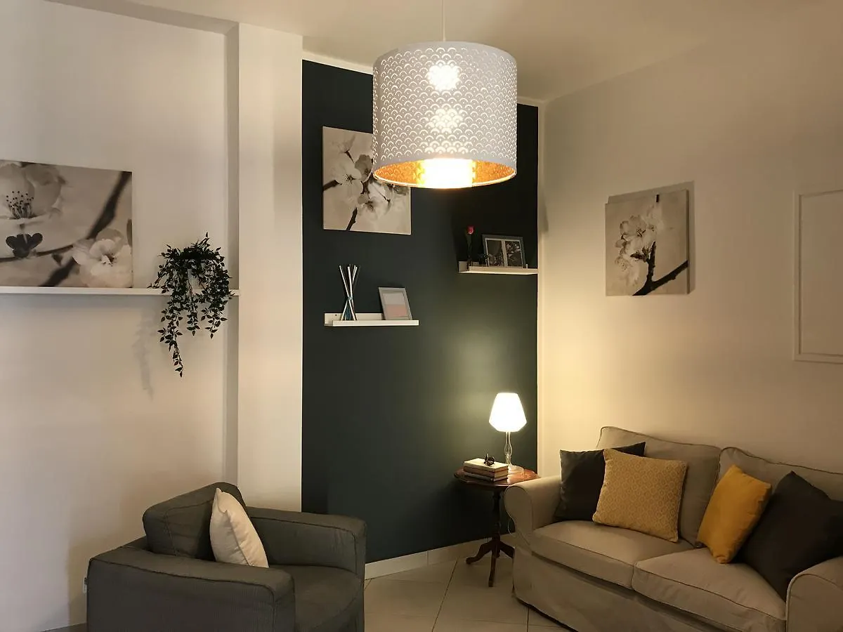 Palazzo Azzarita By Holiplanet location